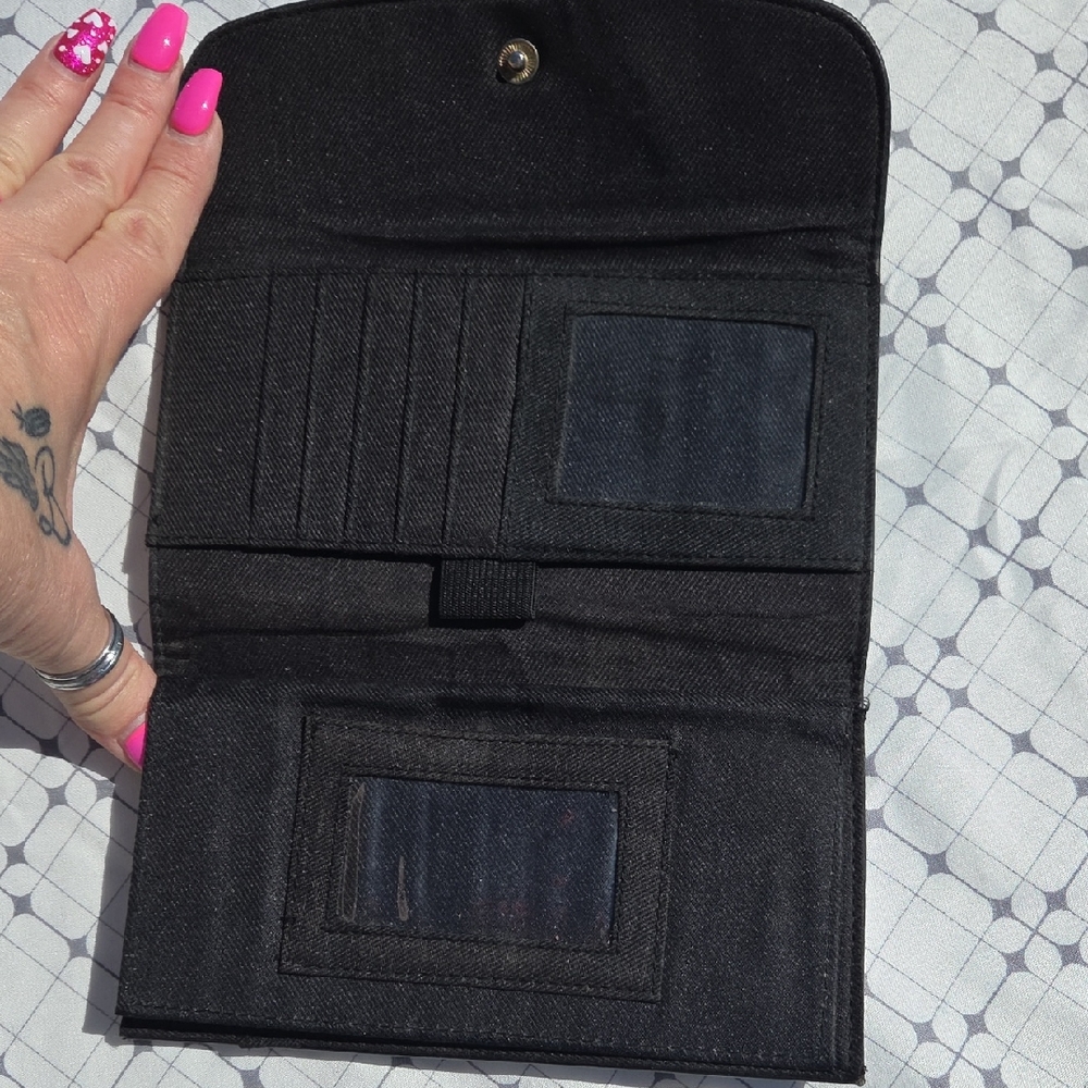 Collection B Dark Leather Accessory